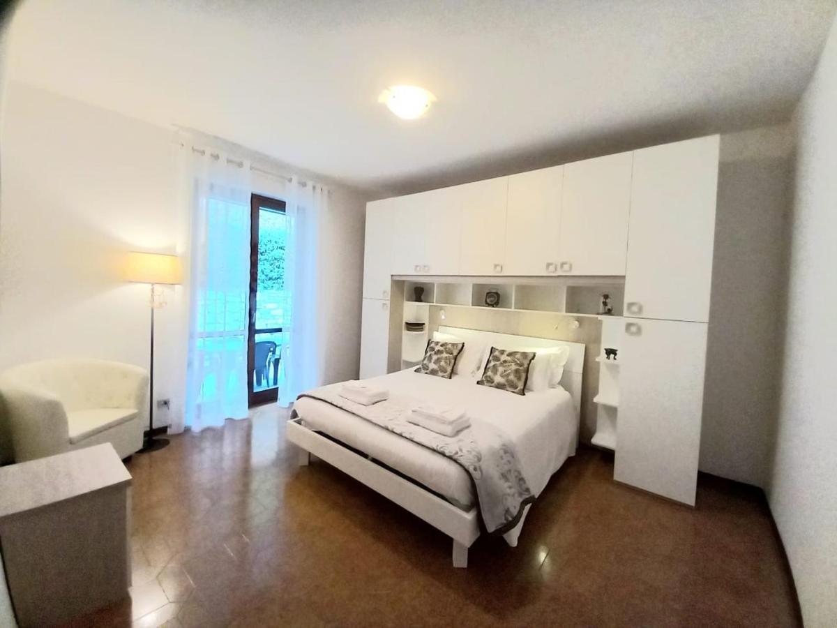 Le Grigne Guest House Oliveto Lario ภายนอก รูปภาพ